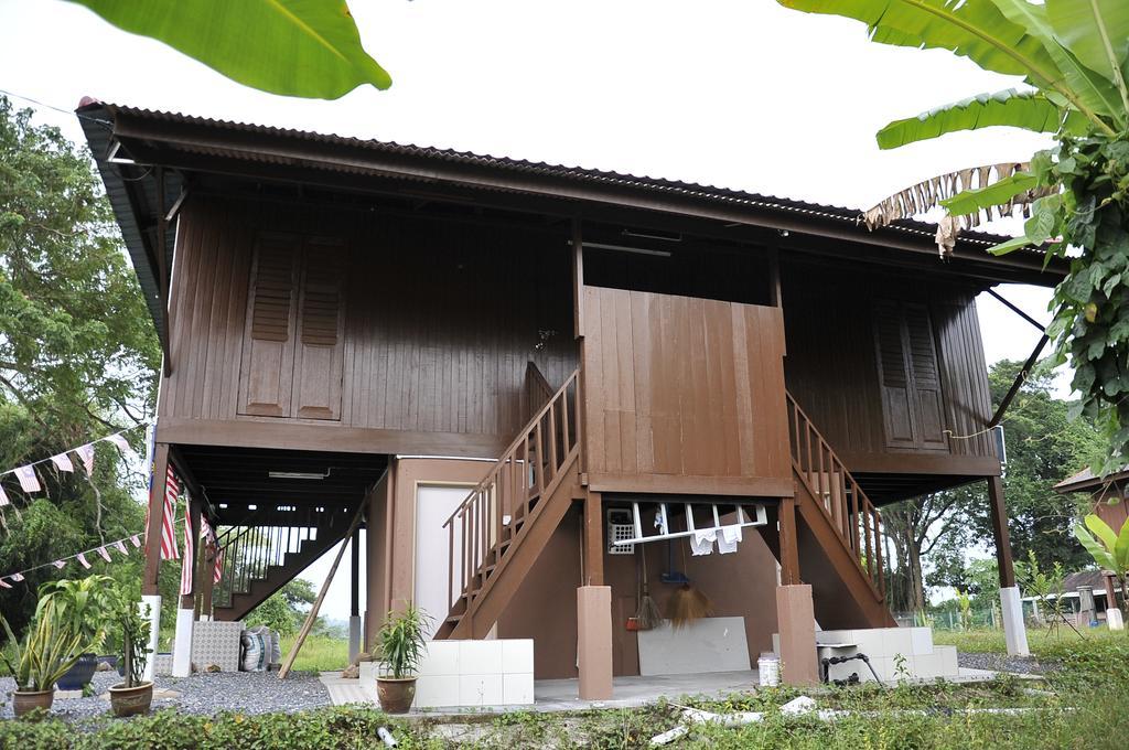 Kejora Homestay Kangar Exterior foto